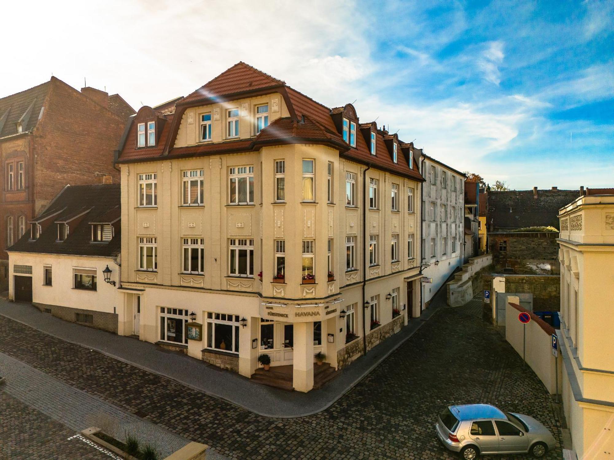Hotel Fuersteneck Bernburg Buitenkant foto
