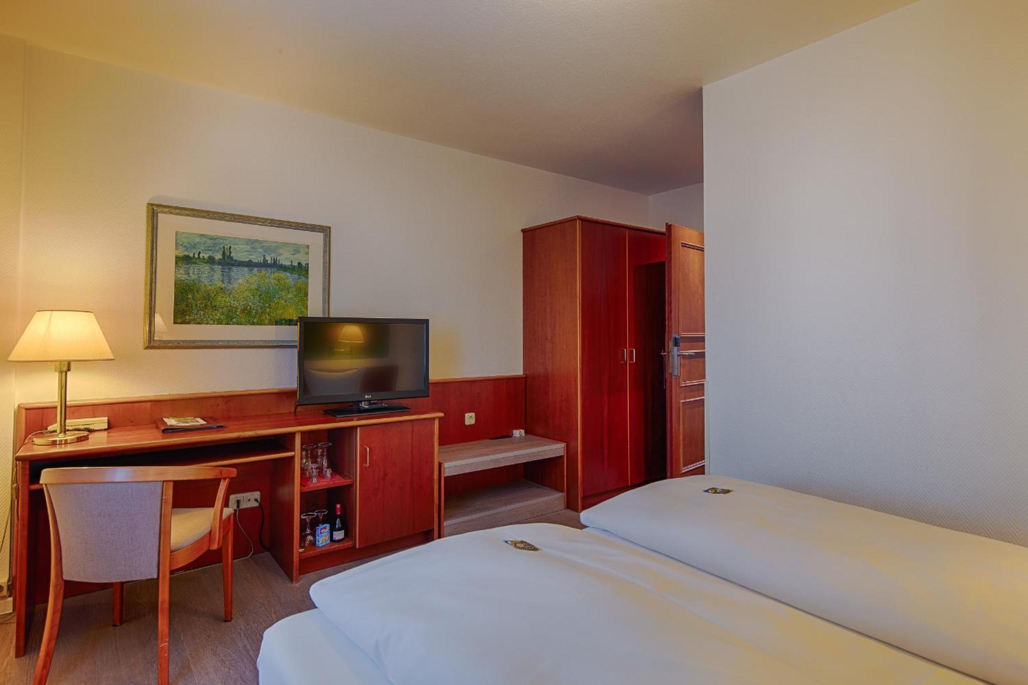 Hotel Fuersteneck Bernburg Buitenkant foto