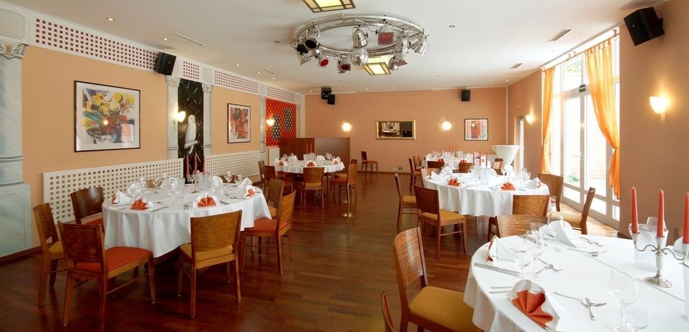 Hotel Fuersteneck Bernburg Buitenkant foto