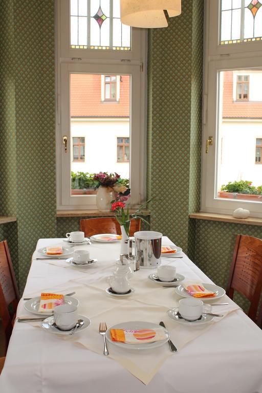 Hotel Fuersteneck Bernburg Buitenkant foto